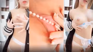 【清純活力美少女】全身粉嫩揉捏美乳，珍珠內褲磨蹭小穴，雙指摳入嬌喘呻吟，翹起美臀扭動極其誘惑1