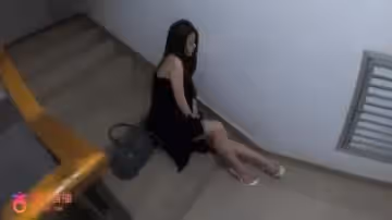 國產AV 杏吧 深夜撿屍醉酒女以身犯險 七七