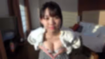 真正的10多歲偶像團體研究生白皙的F罩杯美巨乳和閃閃發光的大眼睛，是完美度很高的極上美女對還不知道世cd2。