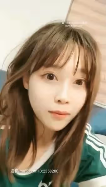 真正小仙女，超，罕見白虎饅頭，單場收益21萬金幣，讓你產生借錢也要打賞的衝動.