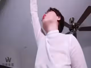 烏鴉傳媒WY0005嫵媚少婦誘騙保安小哥