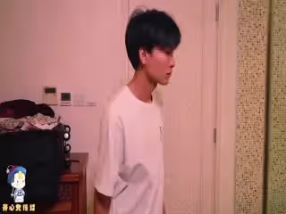 開心鬼傳媒KXG0002哥哥強行插入正在洗澡的妹妹