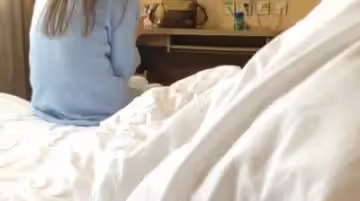 P站推薦系列·藍色戰袍真空上陣 前凸後翹蜜桃臀女孩の情趣制服誘惑 高清無碼