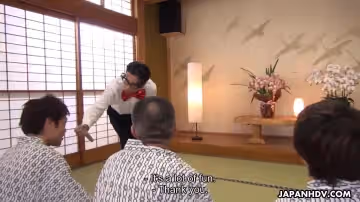 大奶騷氣妹子道具自慰秀黑色網襪按摩器震動逼逼道具抽插呻吟很是誘惑喜歡不要錯過