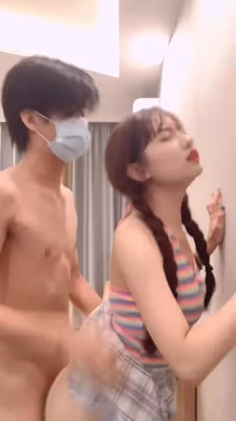 【今日推薦】火爆全網原創達人91女神【不見星空】2021版性愛私拍流出 誘惑蜜桃臀 完美露臉 超清1080P原版無水印 (5)