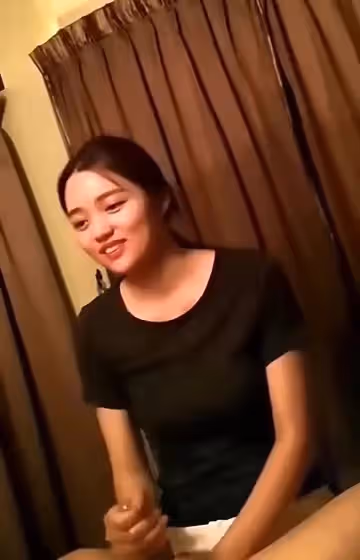 被你背叛的我憧憬的前上司抱我松永奈