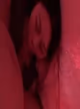 某校純欲女神與男友偷情自拍 分手炮視頻遭瘋傳！表面清純私下饑渴難耐 被操到淫水狂噴高潮迭起