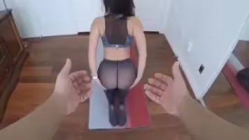 運動中的妹子