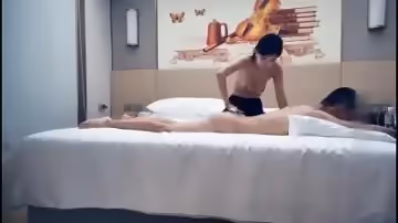 上黑絲襪後幫乳推舔菊的長腿妹子