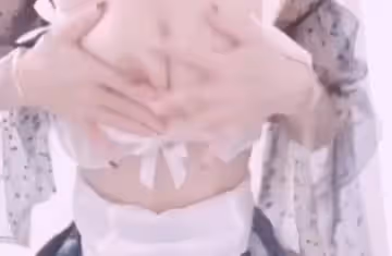 白絲洛麗塔少女嬌喘不斷 後入視角激凸蜜桃臀誘惑挑逗