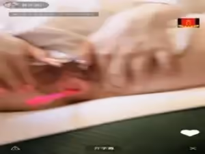多兒道具玩精緻粉穴_電擊高潮浪叫_紋身猛男無套啪啪爆操內射.