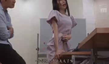 【有碼】自慰被同學看到，威脅我做各種事