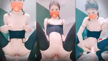 【清純女神】人騷花樣多，肛塞尾巴振動棒齊上陣簡直精彩。