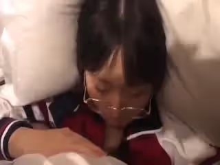 四眼妹口交技術