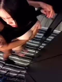 白皙皮膚誘人美乳鏡子前_後入爆操，爽的嗷嗷叫