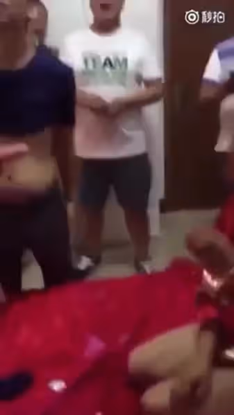 【獨家】各地惡俗婚鬧視頻合集流出!mp4