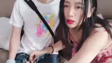 趁丈夫不在和送牛奶的小哥做愛-嫚嫚