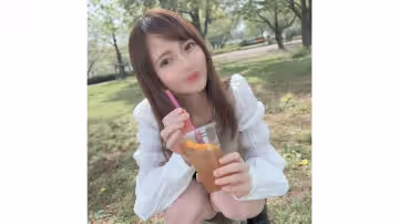 FC2PPV-4452689-初撮影?顏出し男性経験が極端に少ない押しに弱すぎる小柄でキュートな受付嬢???