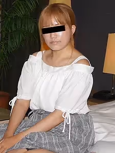 服裝店店員首次嘗試AV拍攝 山田梨花子