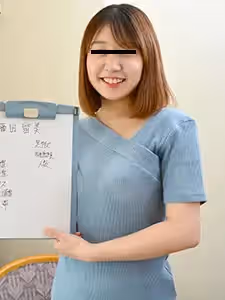 女人是如何工作的-微笑和美麗的巨乳素人女孩的女性身體測量-藤田留美