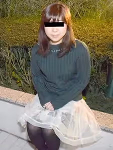 我把那個等待神的女孩帶進了我的房間。櫻木百華