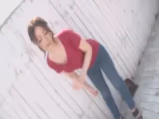 朝ゴミ出しする近所の游び好きノーブラ奧さん 古瀬玲