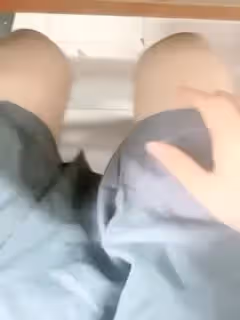高顏值勁爆身材大二校花日常_上課脫掉內褲玩穴_性感軟嫩陰戶！...