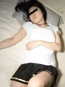 帶一個嗜酒成癮的素人女兒回家！黑澤桃子