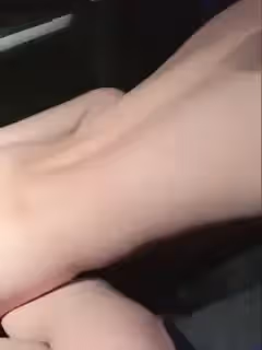 車內操翻騷貨直播.