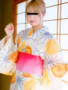浴衣亂七八糟被大叔調教的溫泉約會 樫野里奈