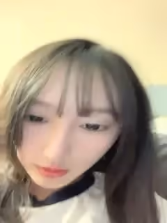泡泡咕_收益榜前三，日入過萬，極品女神，蜂腰翹臀尤物每天發嗲，直播間禮物橫飛，精彩之極..