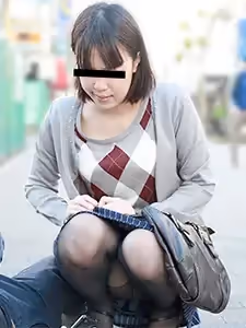 我会把我的阴户给你，作为你打破你手机的回报。由纪惠