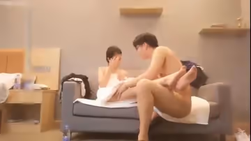 高顏值苗條長腿妹子上位騎乘