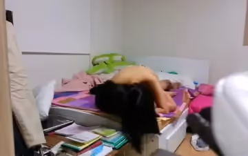 小情侶上完課直接回宿舍開～