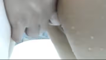 [在線國產]雞年國外視頻網站非常火的華裔淫騷美眉按摩浴缸給大洋屌草白虎逼逼流白漿
