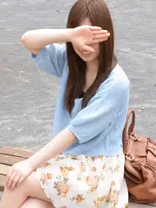男朋友最近表現很奇怪，所以我就想看看他是不是出軌了……安田桃桃
