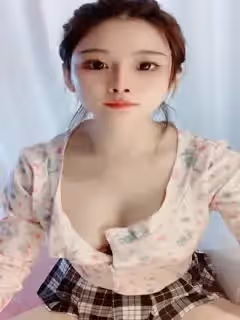 嫩模小優：這是參加蟠桃盛宴嗎，這陰戶如此淳口_看著毫無雜亂，奶子又大_0的。！