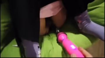 扒下內褲道具玩弄，激情後入爆草