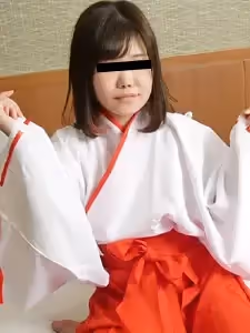 儘管她是活躍的巫女，但她不是處女，所以我中了她作為懲罰。倉科理惠