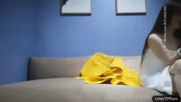 刺青小哥約到一位高級模豆身材的女子～性感又銷魂的想要連續來兩發~