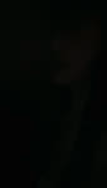 黑燈瞎火干就完了美女帶著炮友戶外夜間自拍