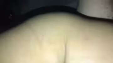 鄰居騷婦口技真絕抓著我老二就拚命的往穴里塞