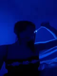 光劍變裝成人版1。