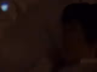 最新流出怪盜迷J系列幹練短髮可愛漂亮女白領被套路放倒帶到賓館