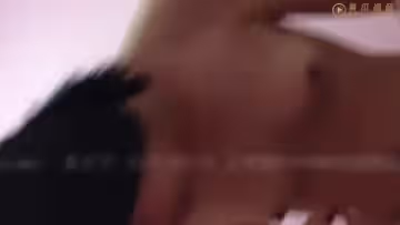 上下玩弄弄的女友淫水直流