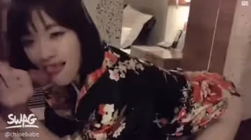 湯屋小痴娘月經來被中出惹