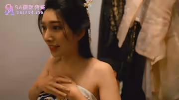 SAT-0036 旗袍平面拍攝現場的情慾火花