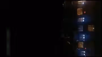 有點經濟實力小青年獨自一人量販式KTV開個包廂叫個年輕白嫩漂亮房公主嗨歌約好她下班開房啪啪對白搞笑-1