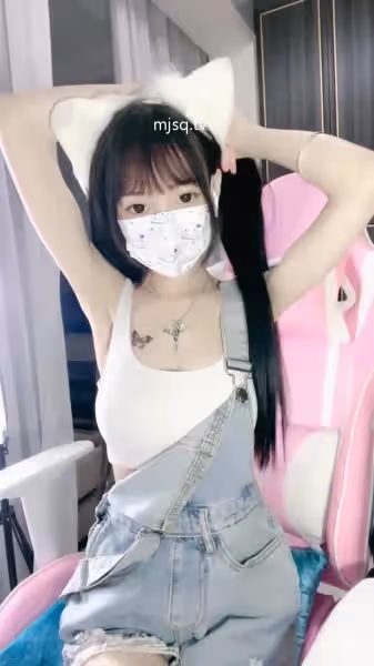 黎醬-收費房掰逼揉奶