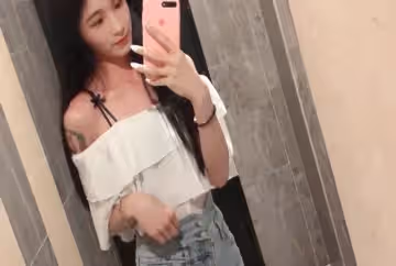 姐妹男友來拿東西 ❤️睡覺的我被插醒 還被內射了❤️